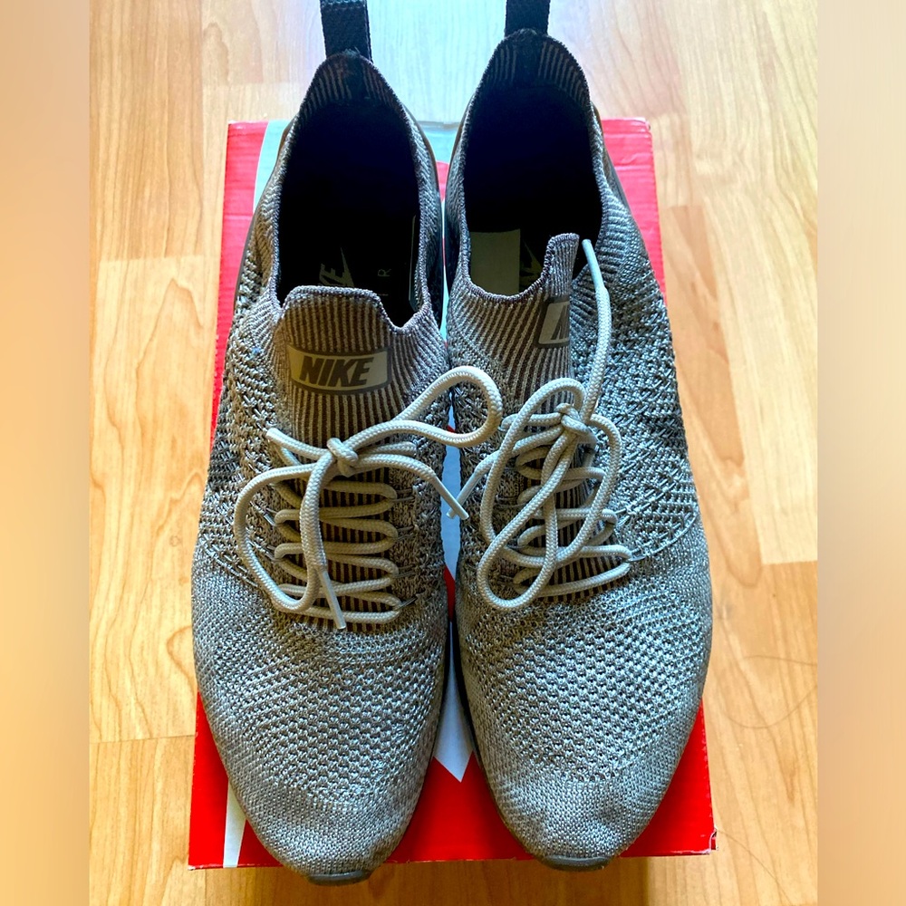 Air Zoom Mariah Flyknit Racer